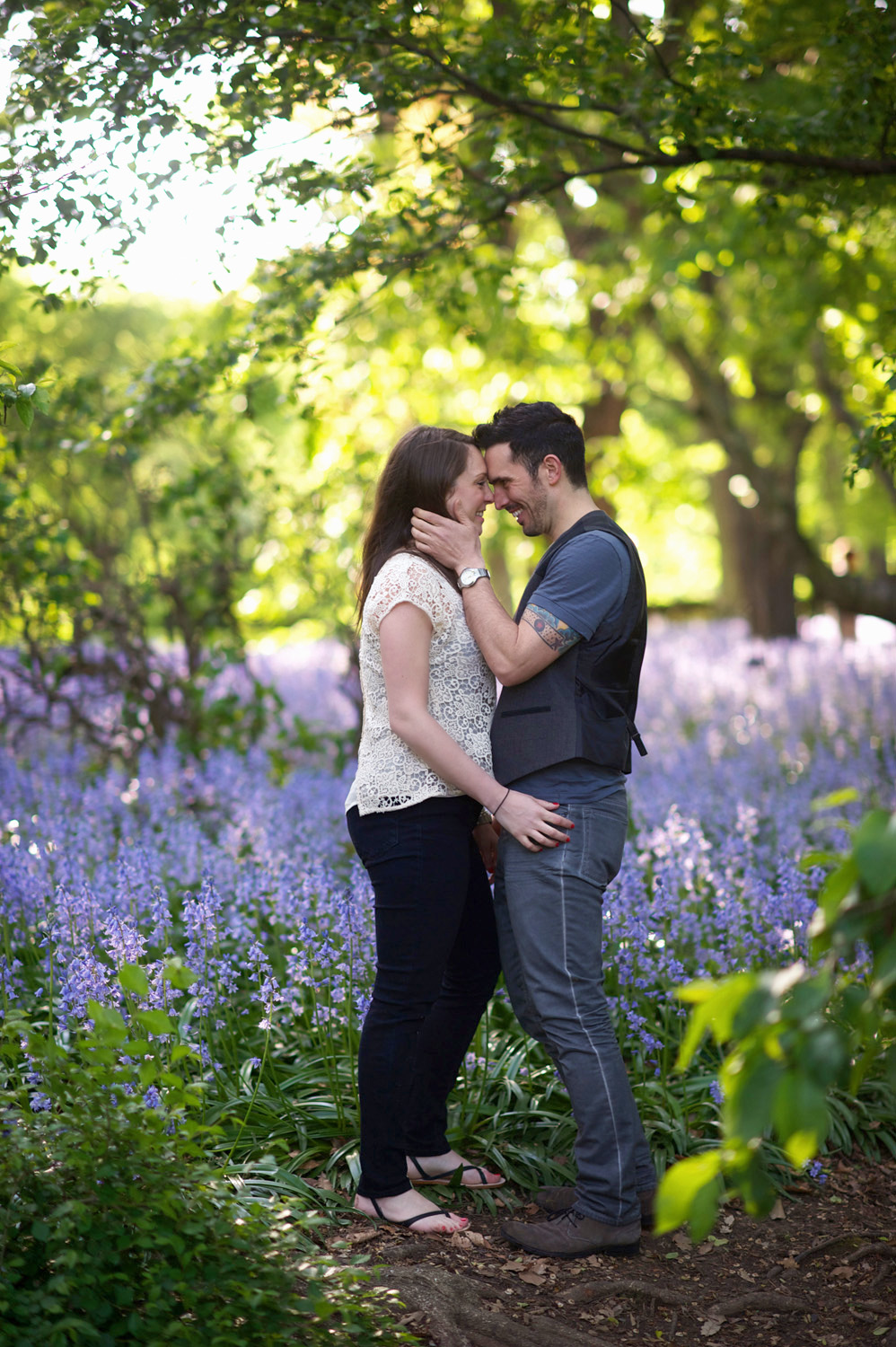 Engagement photos taken in Brooklyn near the Brooklyn Bridge by Brooklyn Wedding Photographer XOANDREA