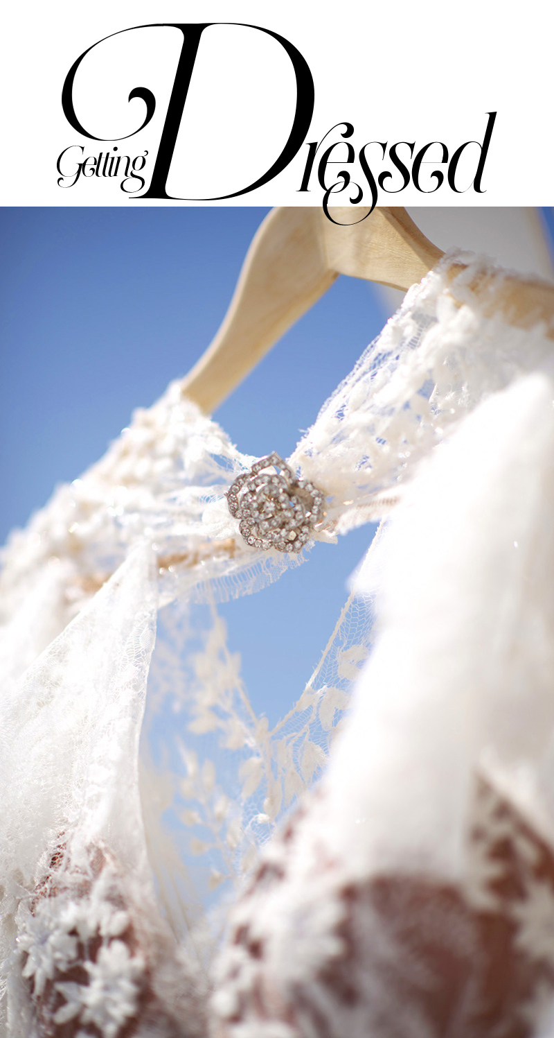 Hochzeitsfotos von Jana und Robert und ihrer Hochzeit Santorini im Katikies Hotel, fotografiert von Hochzeitsfotograf Santorini XOANDREA