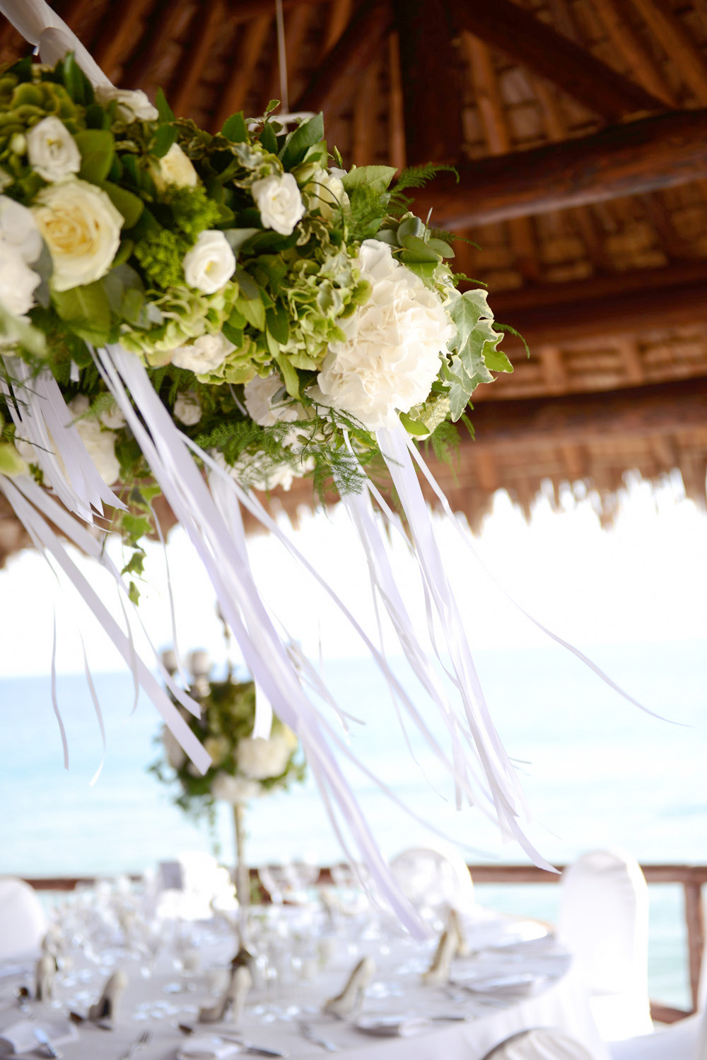 Hochzeitsfotos von Jana und Robert und ihrer Hochzeit Santorini im Katikies Hotel, fotografiert von Hochzeitsfotograf Santorini XOANDREA