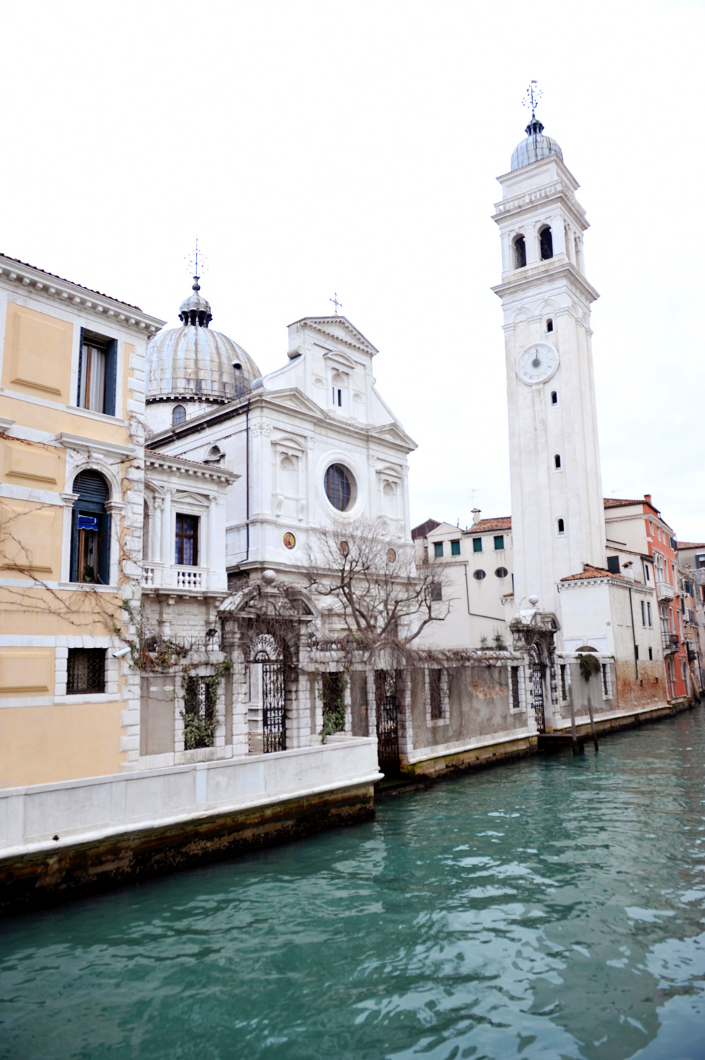 Hochzeitsfotos von Moscha und Nikos Hochzeit Venedig im Ca' Sagredo Hotel, fotografiert von Hochzeitsfotograf Venedig XOANDREA